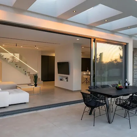 Aethra By Checkin Villa *